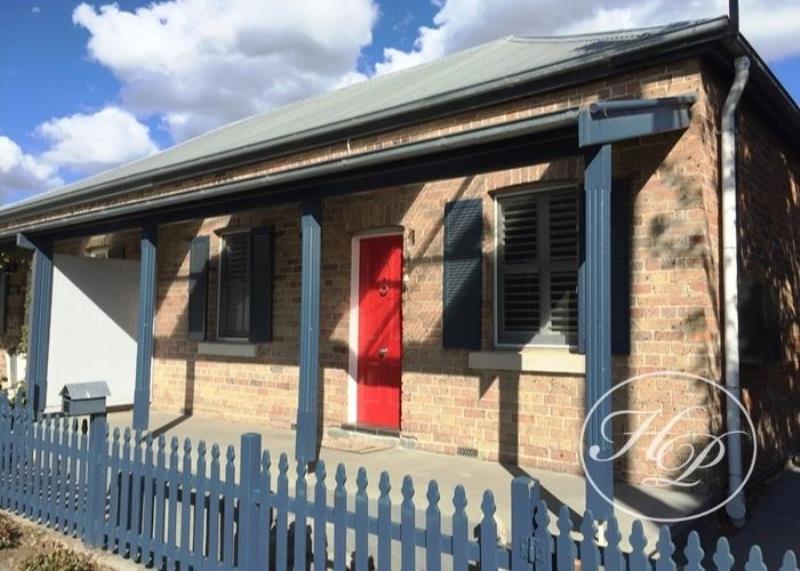 26 Railway Pde, Mittagong, NSW 2575