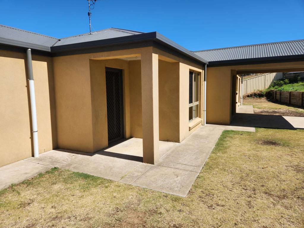 2/21 Peters St, Mount Gambier, SA 5290