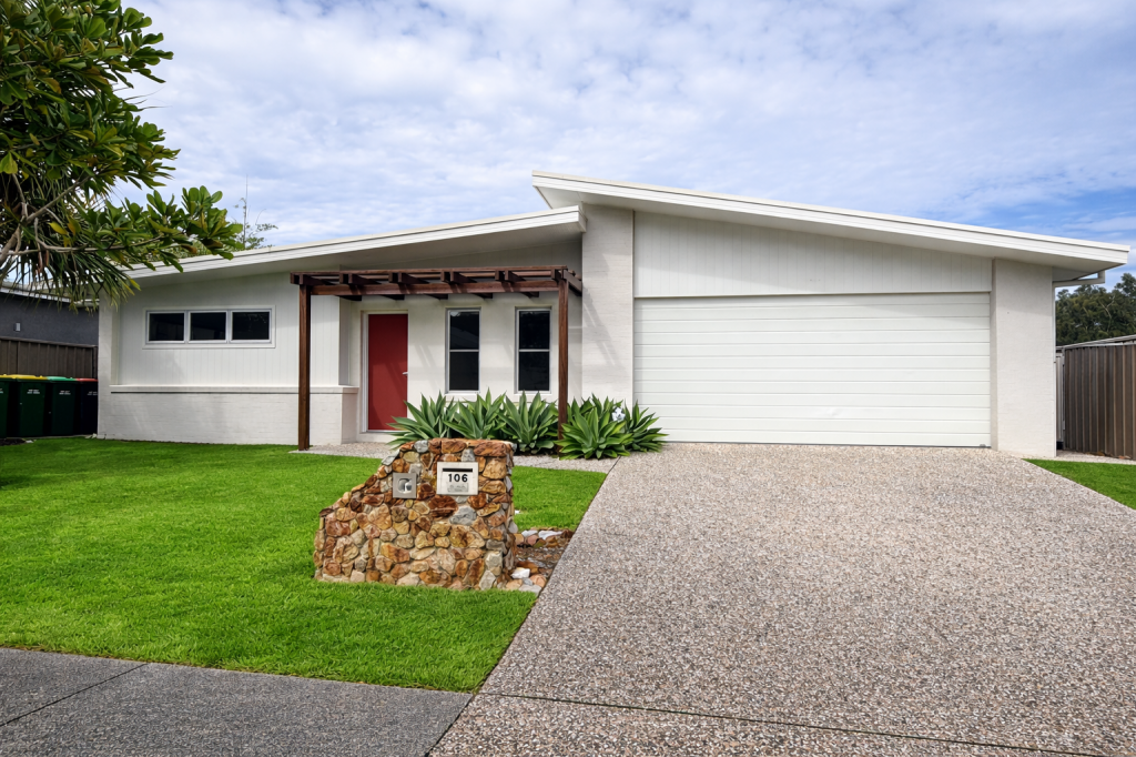 106 Bluff Rd, Emerald Beach, NSW 2456