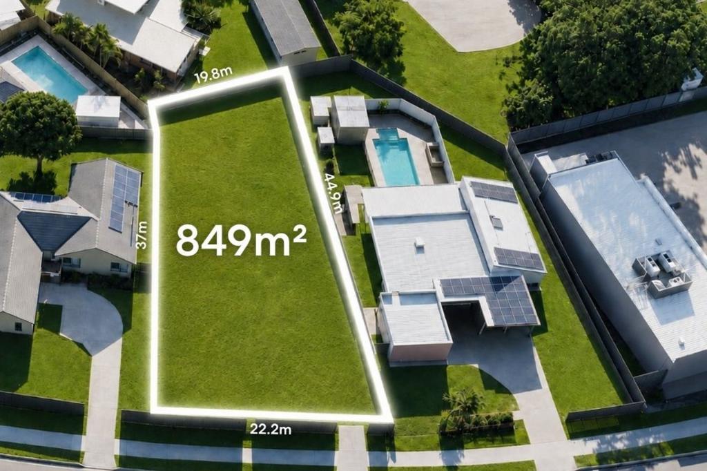 7 Rochester Dr, Mount Warren Park, QLD 4207