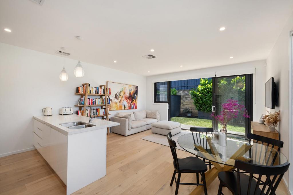 8a Baz Rtt, Warriewood, NSW 2102