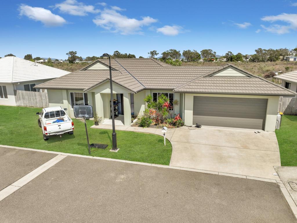 7 Sixth Cl, Bowen, QLD 4805