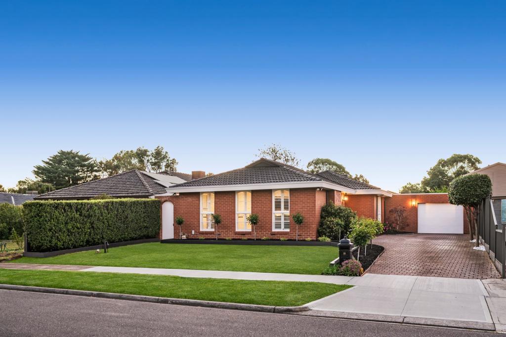 10 Rethel Cl, Keilor Downs, VIC 3038