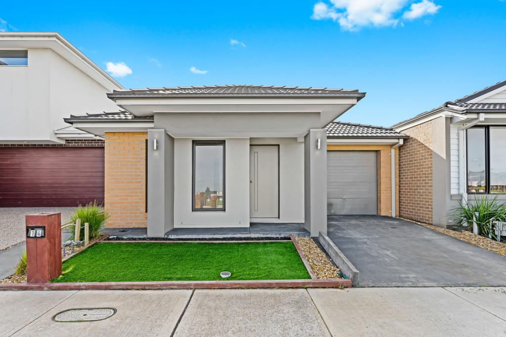 14 Australorp Dr, Clyde North, VIC 3978