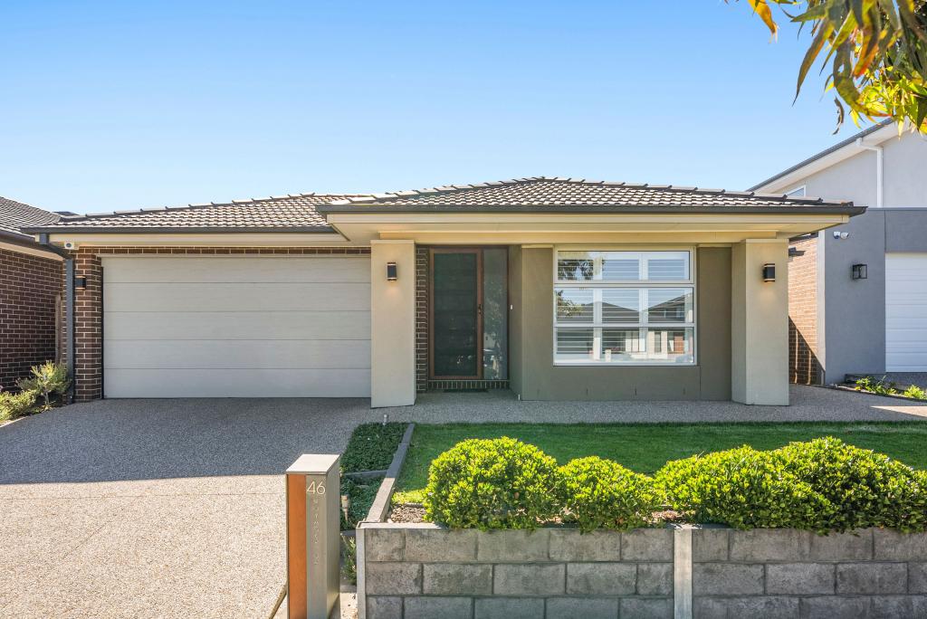 46 VOYAGER DR, WOLLERT, VIC 3750
