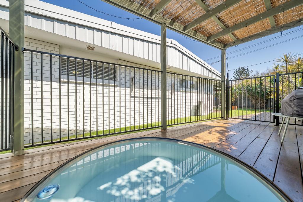 2/14 Dover Rd, Margate, QLD 4019