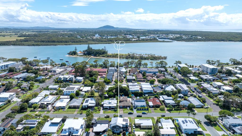 33 Broadsea Ave, Maroochydore, QLD 4558