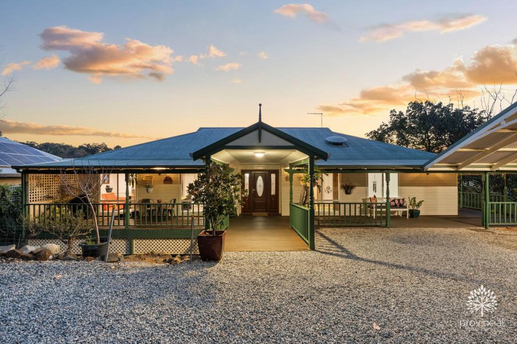 98 Kalamunda Rd, Kalamunda, WA 6076