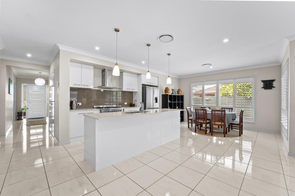 8 Platt Ct, Mango Hill, QLD 4509
