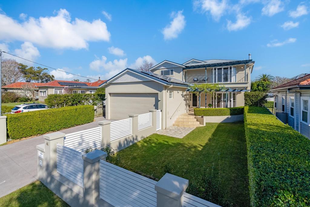 46 Albany St, Point Frederick, NSW 2250