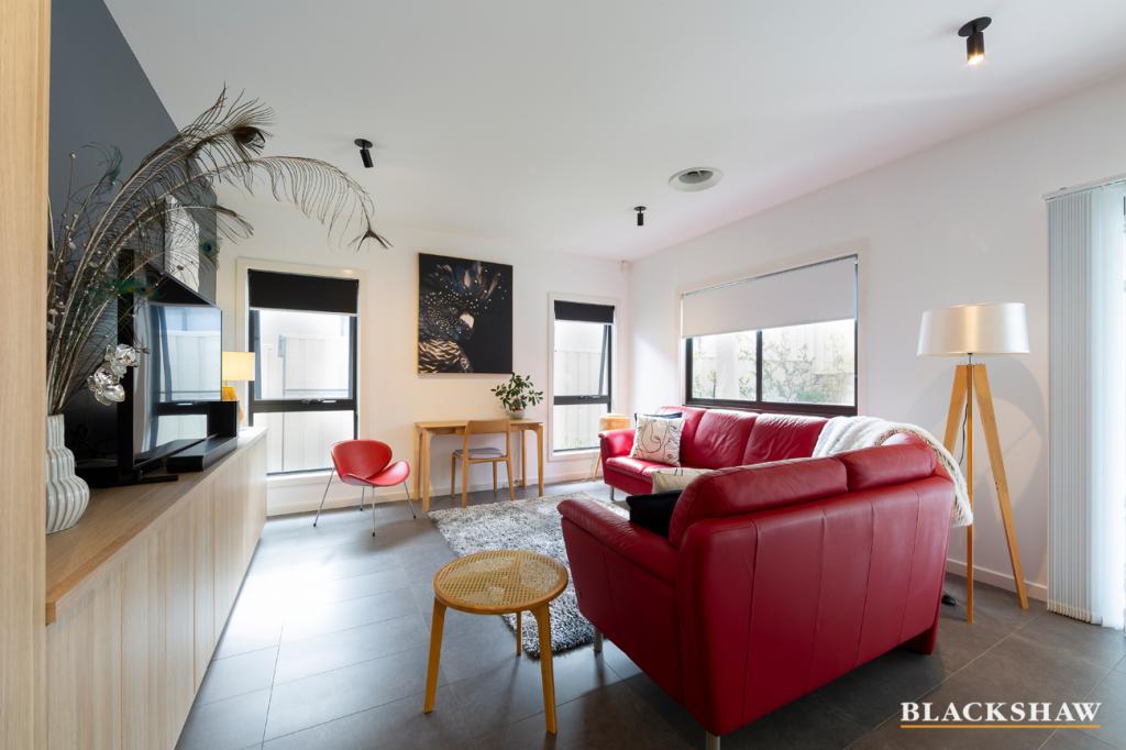 2/21 Bernacchi St, Mawson, ACT 2607