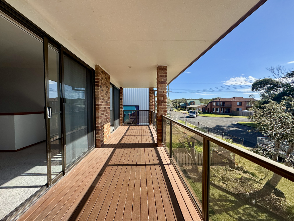 2/2 Beach St, Wallabi Point, NSW 2430