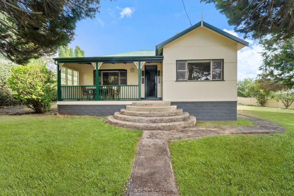 1 Baker St, Adaminaby, NSW 2629