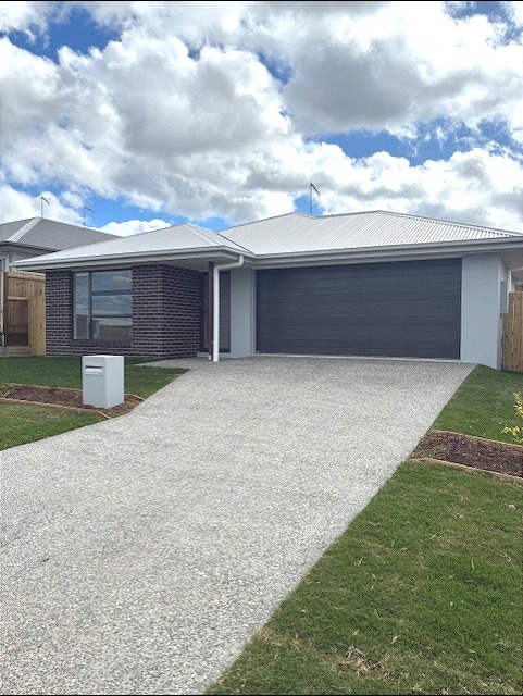 54 Kashmir Cct, Greenbank, QLD 4124