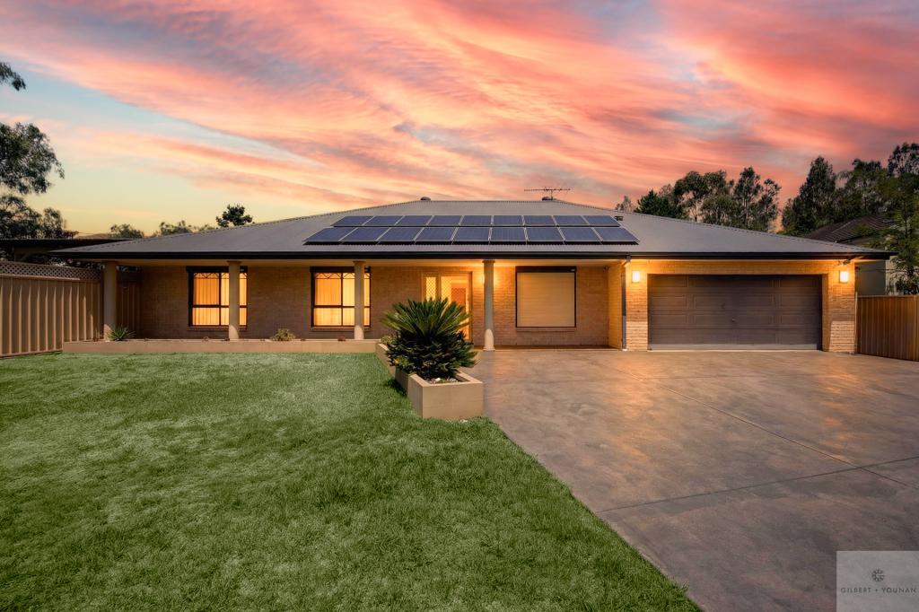 1 The Kraal Dr, Blair Athol, NSW 2560