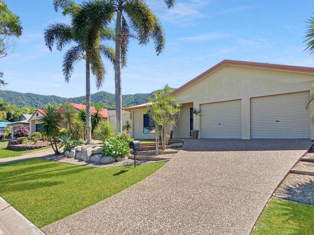 4 Cowie Cl, Bentley Park, QLD 4869