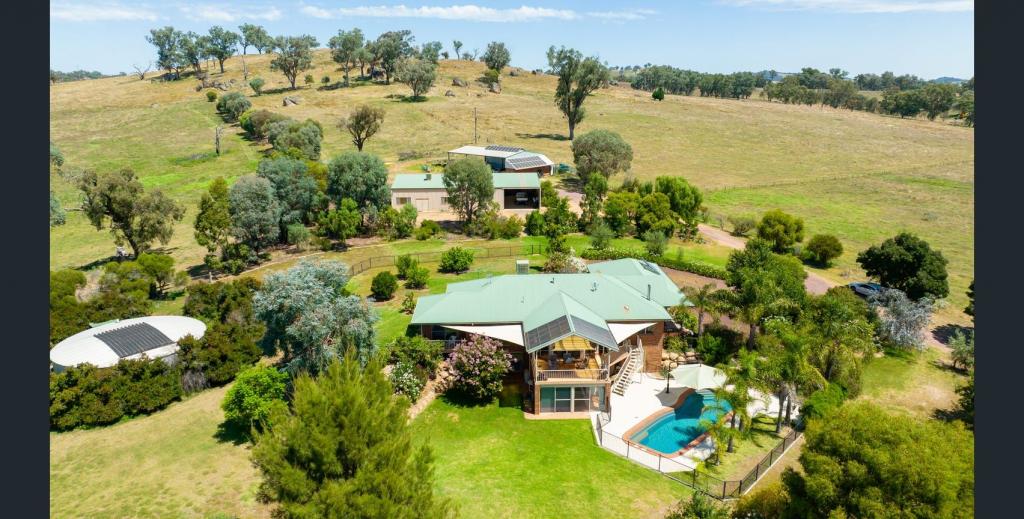 55 Rockdale Lane, Table Top, NSW 2640
