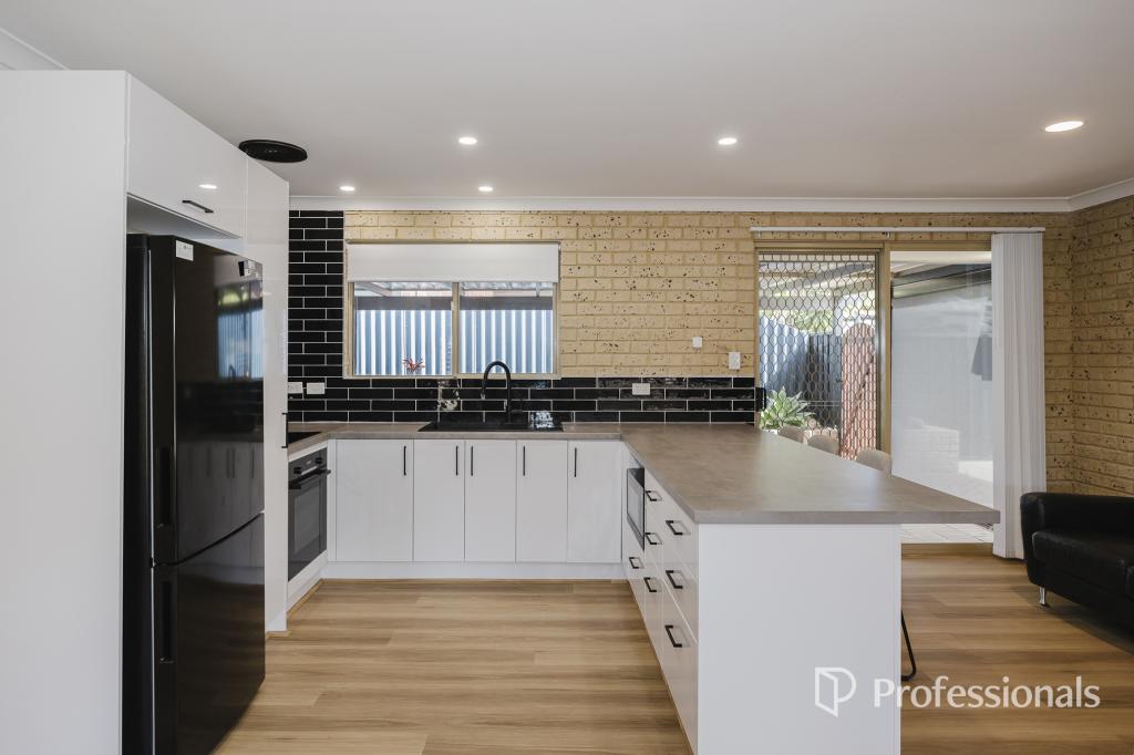 7a Chrisp Pl, Yanchep, WA 6035