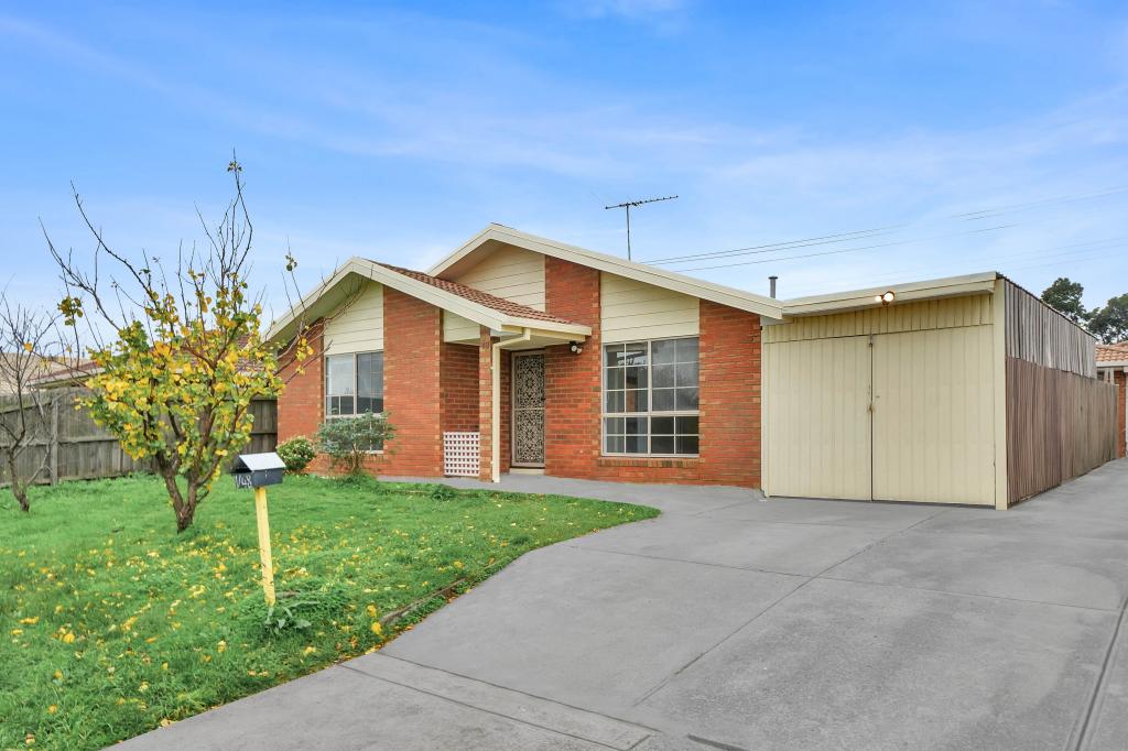 1/48 Pinnaroo Cct, Meadow Heights, VIC 3048