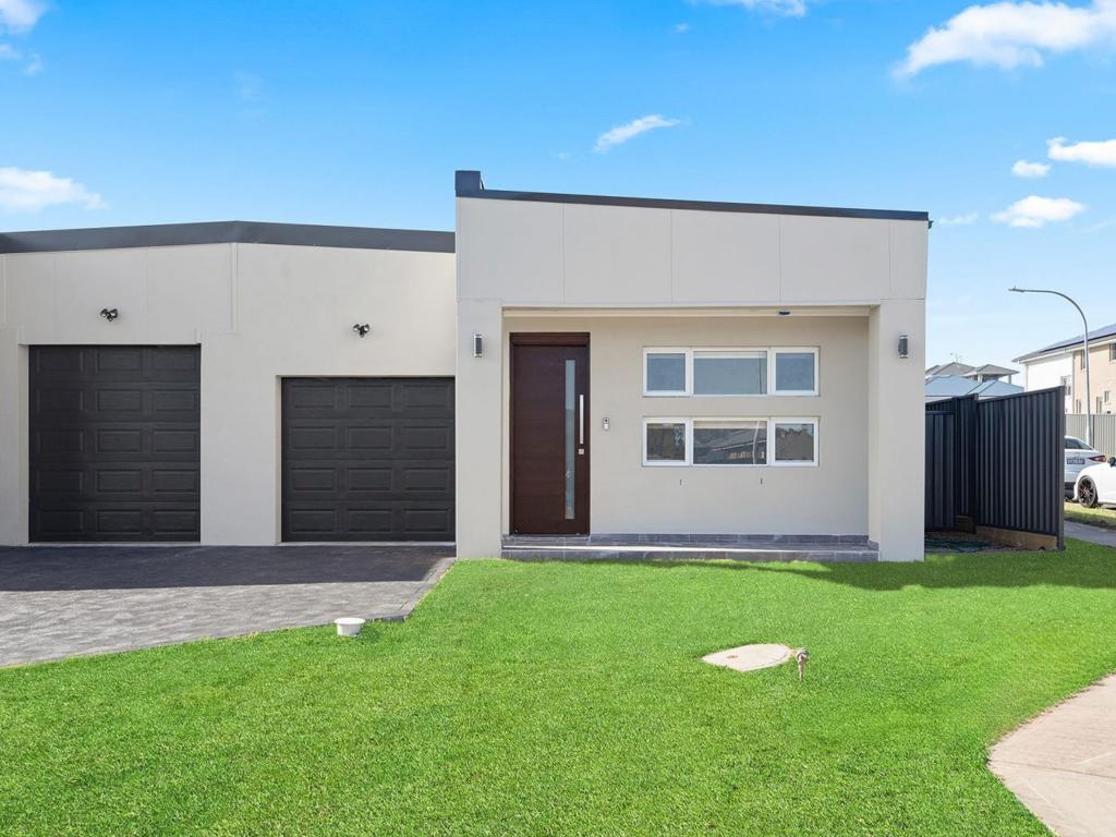 27 Columbus St, Hamlyn Terrace, NSW 2259