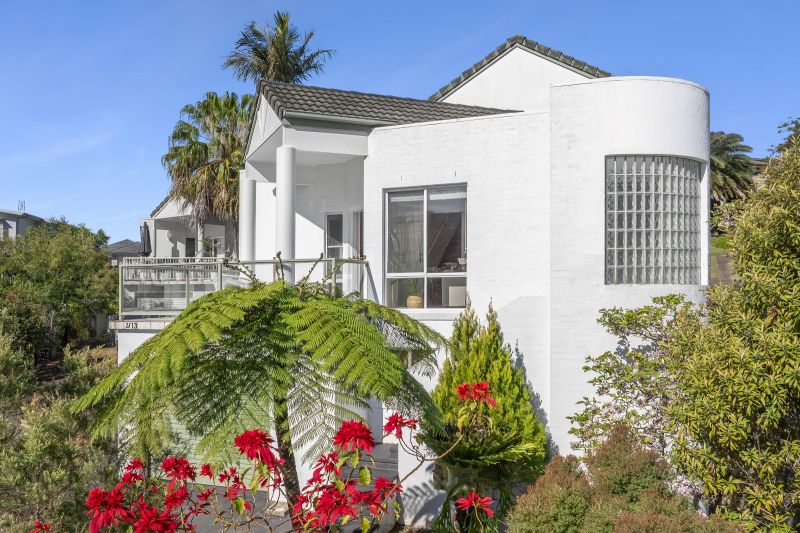 2/13 Tropic Lodge Pl, Korora, NSW 2450