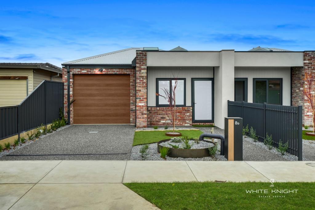8b Protea Cres, St Albans, VIC 3021