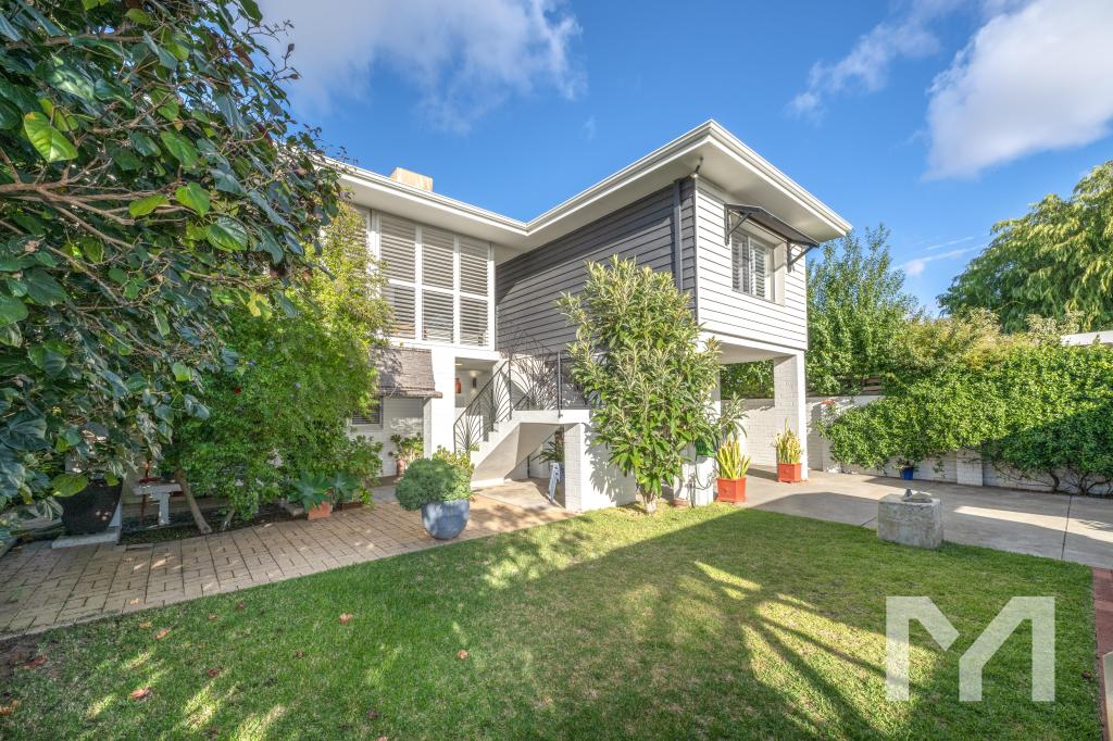 7 Shepherd St, Beaconsfield, WA 6162