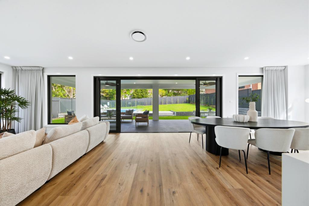 18 Alkoomie Ave, Forestville, NSW 2087