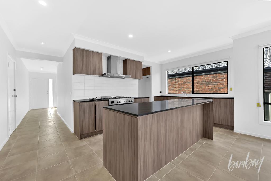 17 Tungsten Dr, Kalkallo, VIC 3064