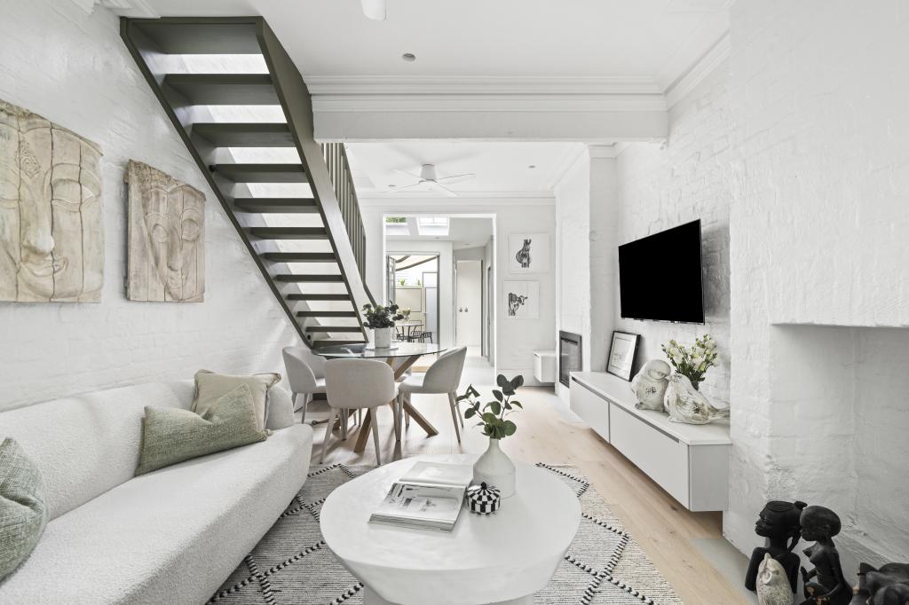 82 Burton St, Darlinghurst, NSW 2010