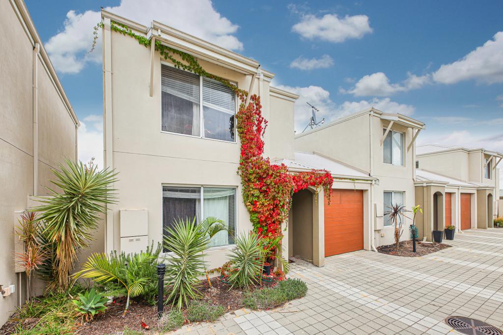 4/12 Charles East St, Midland, WA 6056