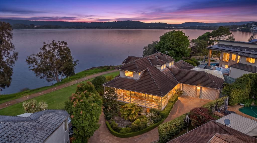 30 Sunny Waters Rd, Kincumber, NSW 2251
