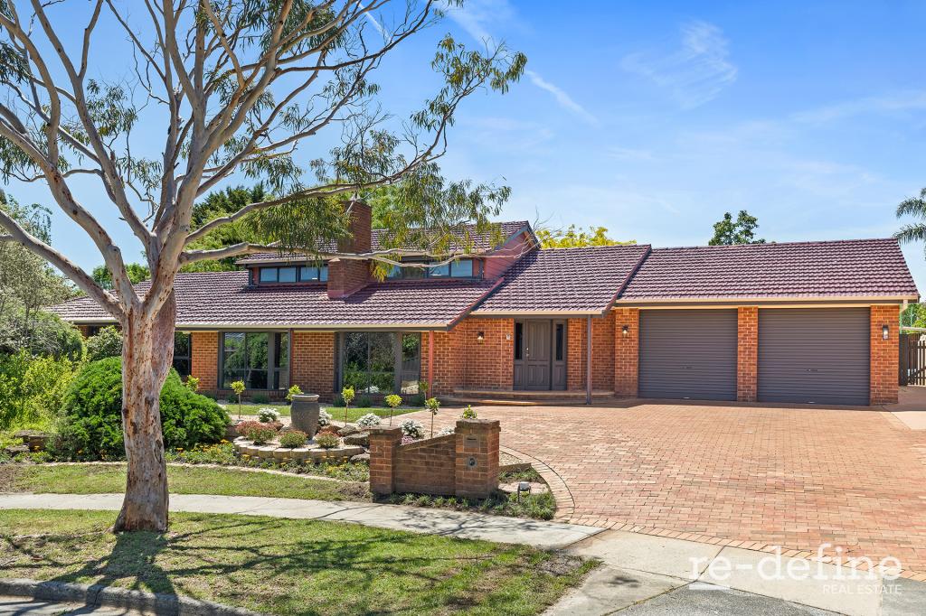 5 CRIMEA CL, ROWVILLE, VIC 3178