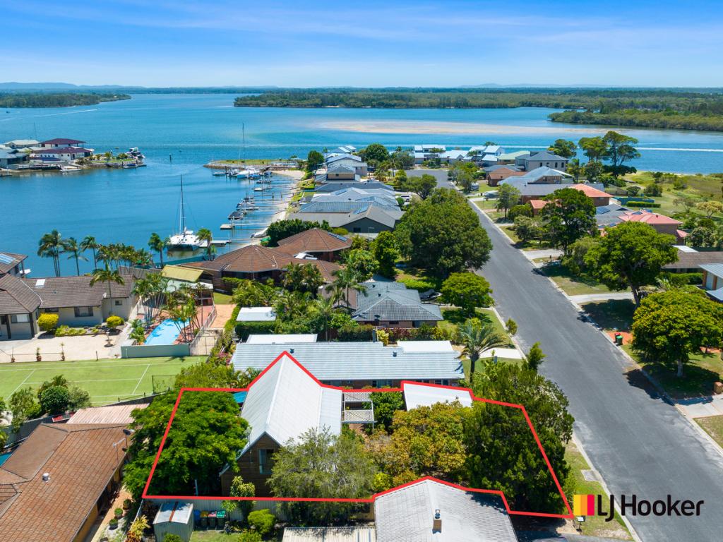 11 The Peninsula, Yamba, NSW 2464