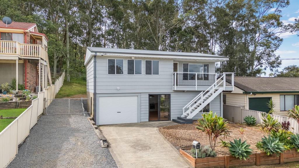 31 Platypus Rd, Berkeley Vale, NSW 2261