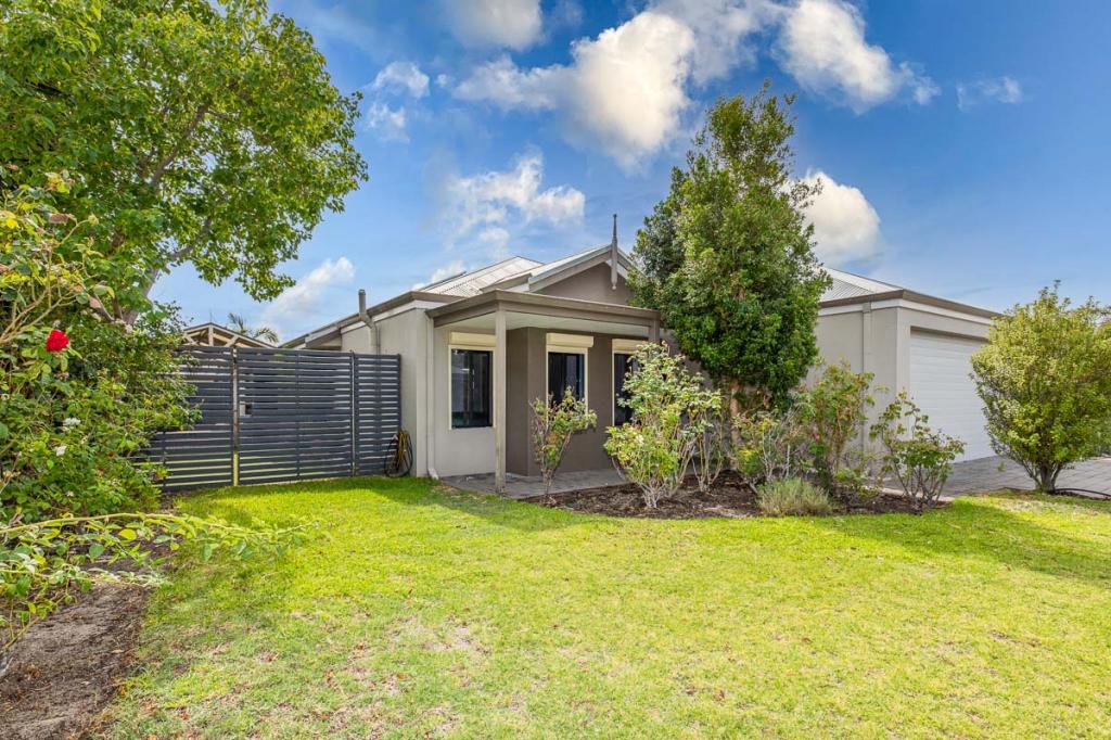 5 Holroyd Gdns, Millbridge, WA 6232