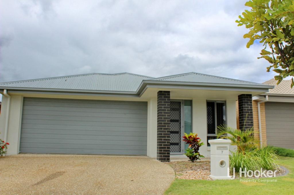 7 Skyblue Cct, Yarrabilba, QLD 4207