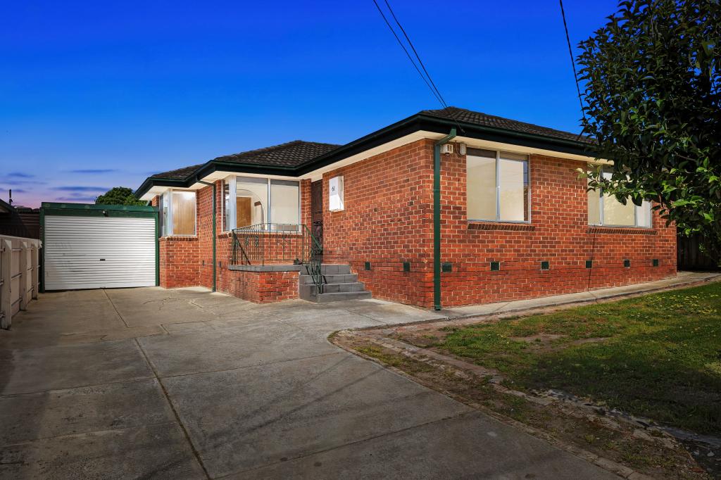 61 Mckimmies Rd, Lalor, VIC 3075