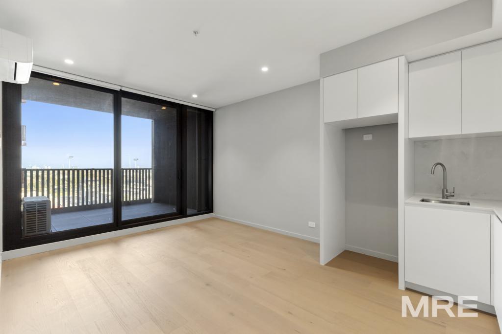 713/272 Normanby Rd, South Melbourne, VIC 3205