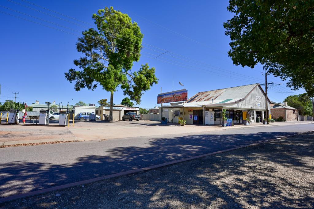 24-26 First St, Quorn, SA 5433