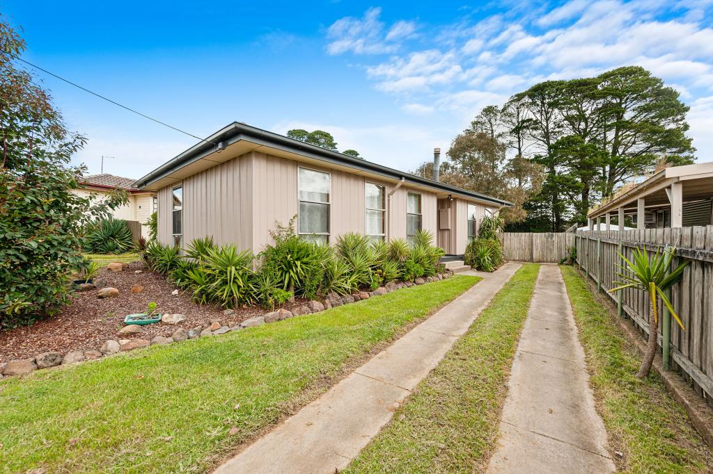 26 Luttet St, Creswick, VIC 3363