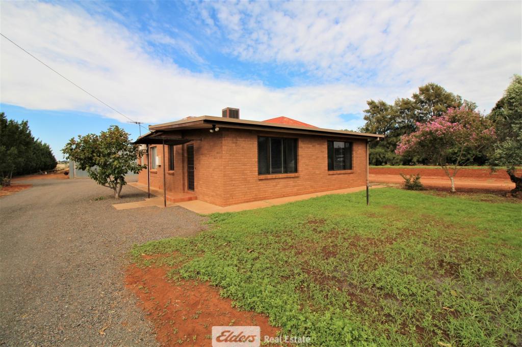 1038 Oakes Rd, Yoogali, NSW 2680