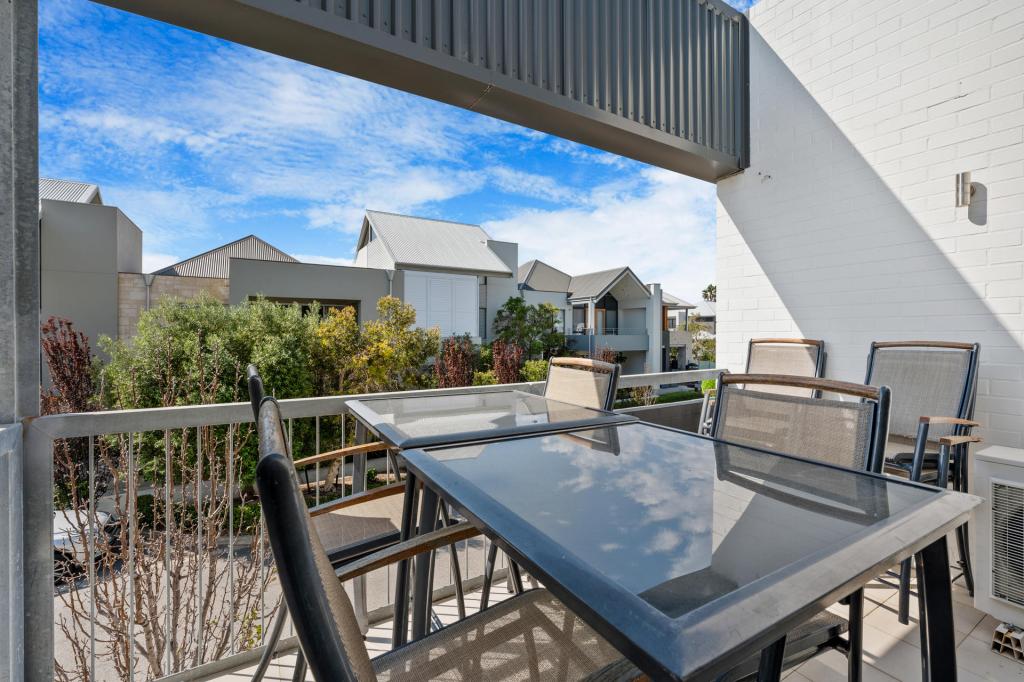 44/59 Breaksea Dr, North Coogee, WA 6163