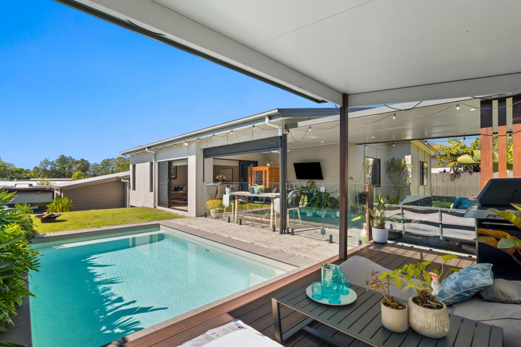 22 Golden Pine Way, Palmwoods, QLD 4555