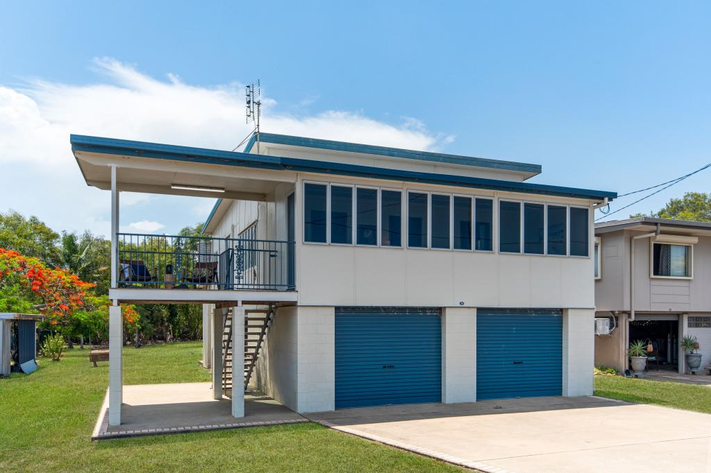 31 John Dory St, Taylors Beach, QLD 4850