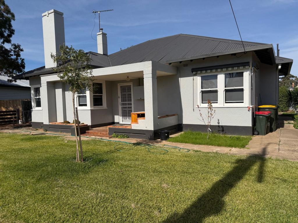 6 Victoria St, Maryborough, VIC 3465