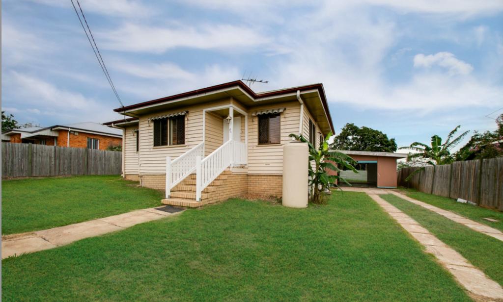 26 Stuart St, Eastern Heights, QLD 4305