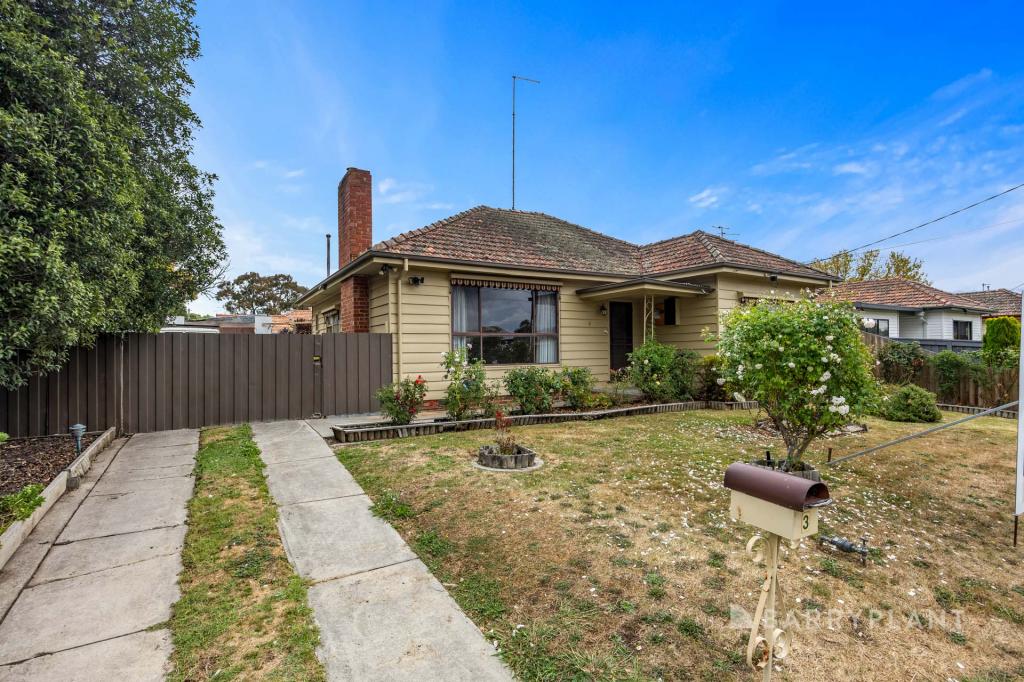 3 Williams St, Wendouree, VIC 3355