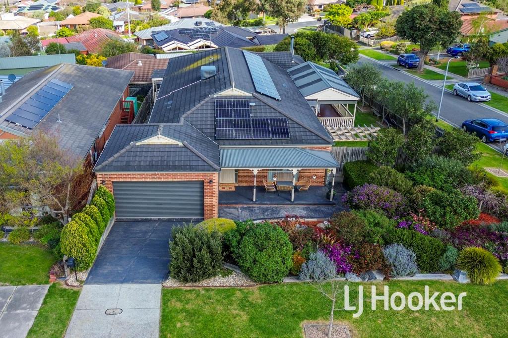 8 Rachael Ct, Pakenham, VIC 3810