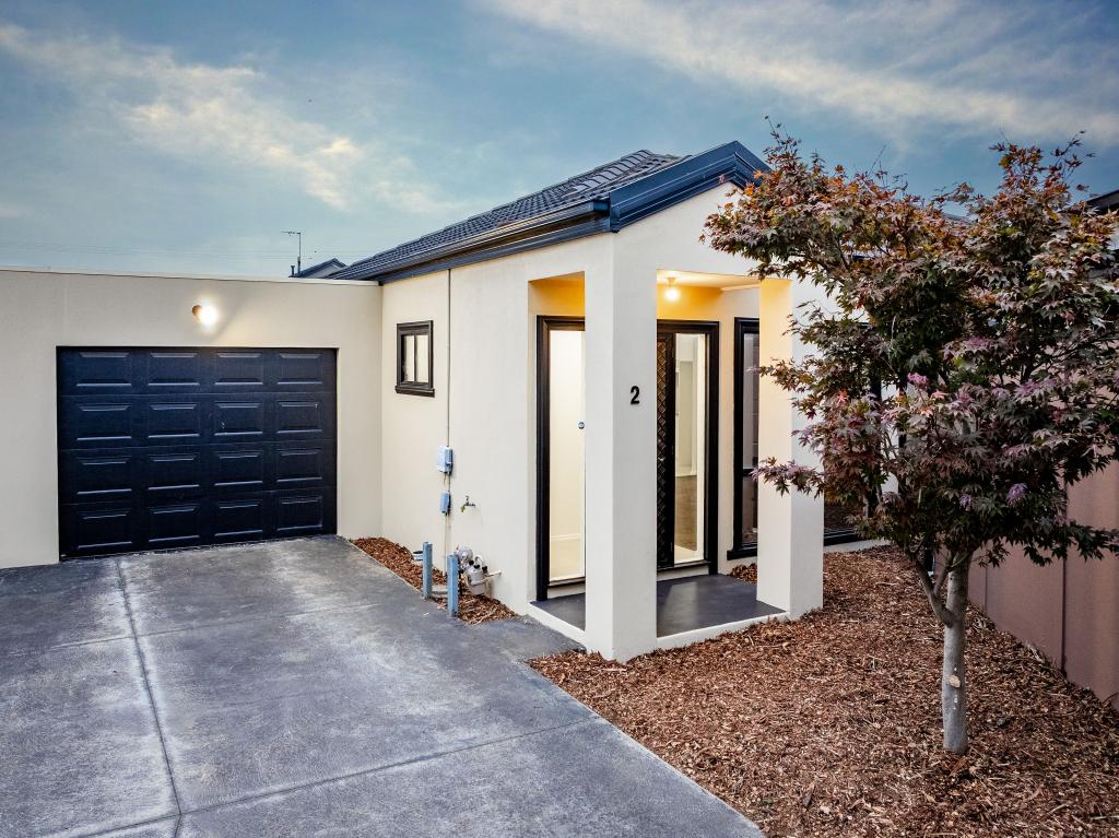 2/10 Camphor Ct, Doveton, VIC 3177